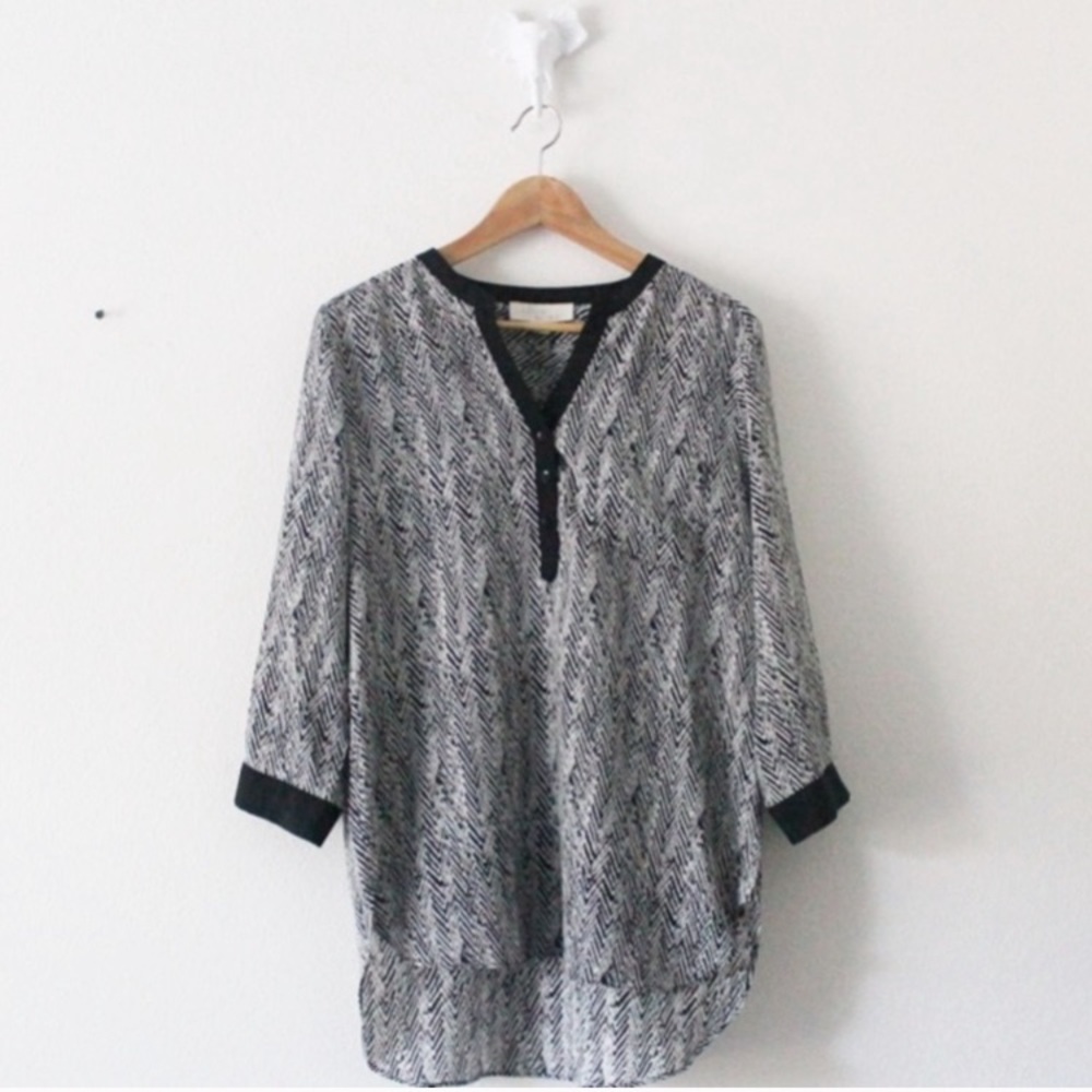 Olive & Oak Long Sleeve Tunic Blouse Top L512
